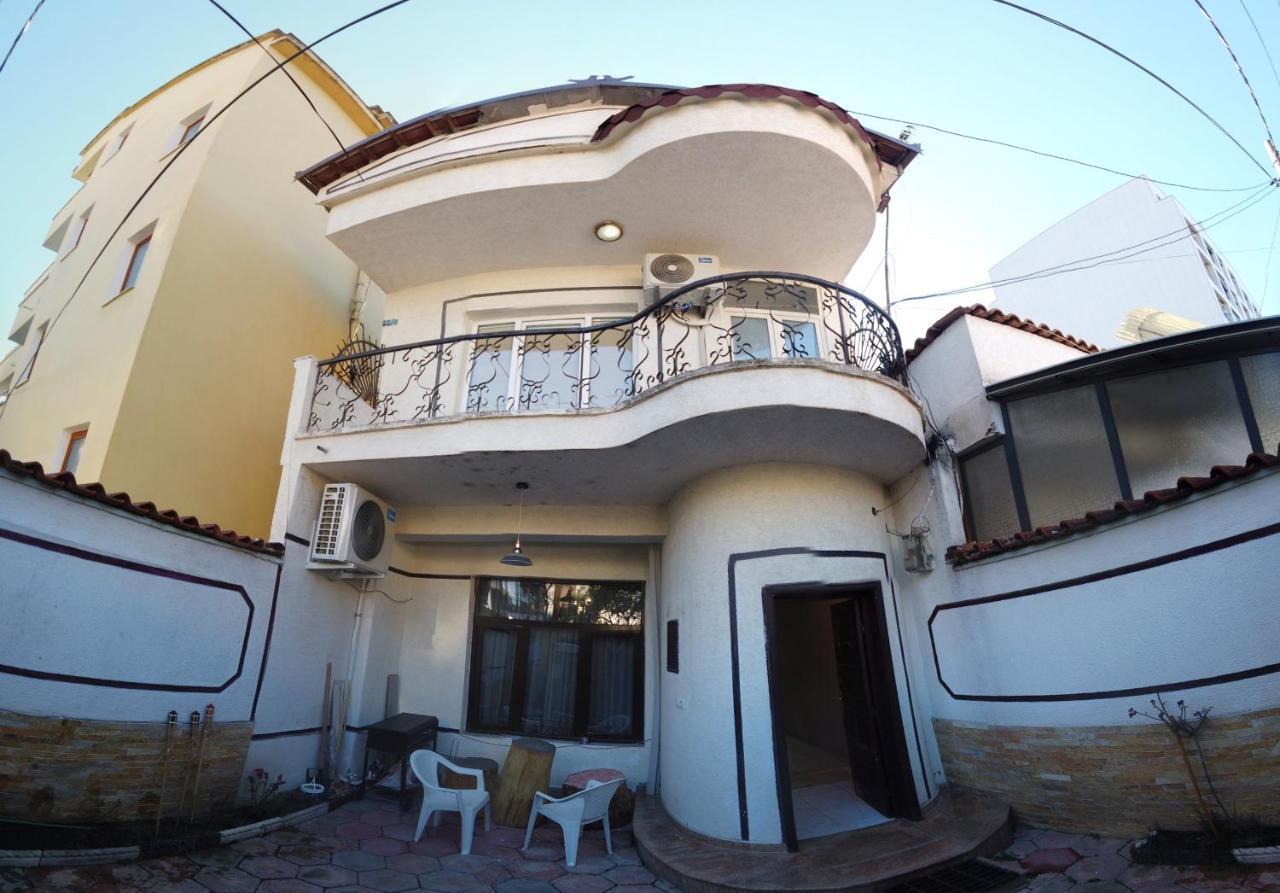 God'S Villa Tiranë Eksteriør bilde